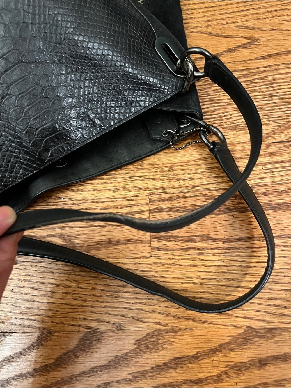 COACH BLAKE SHOULDER BAG IN EMBOSSED LEATHER F36234 ANTIQUE NICKEL/BLACK - Picture 8 of 12